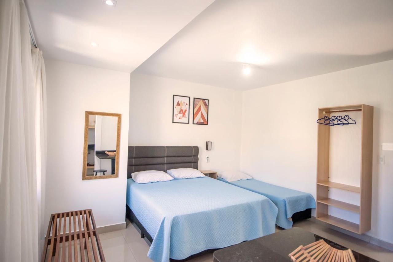 Pousada Casa De Praia บอมบินญัส ภายนอก รูปภาพ