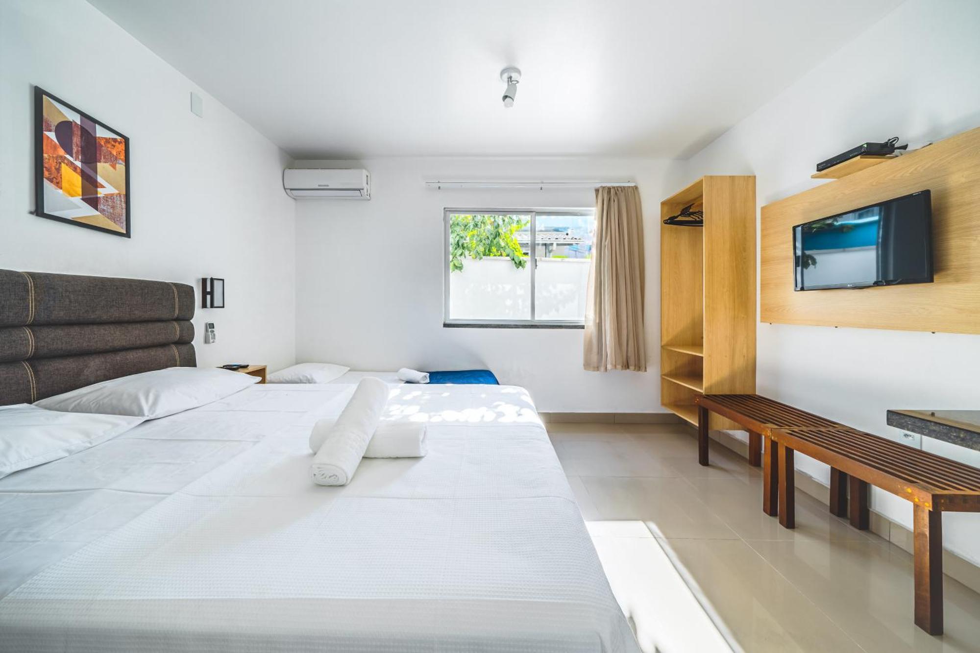 Pousada Casa De Praia บอมบินญัส ภายนอก รูปภาพ