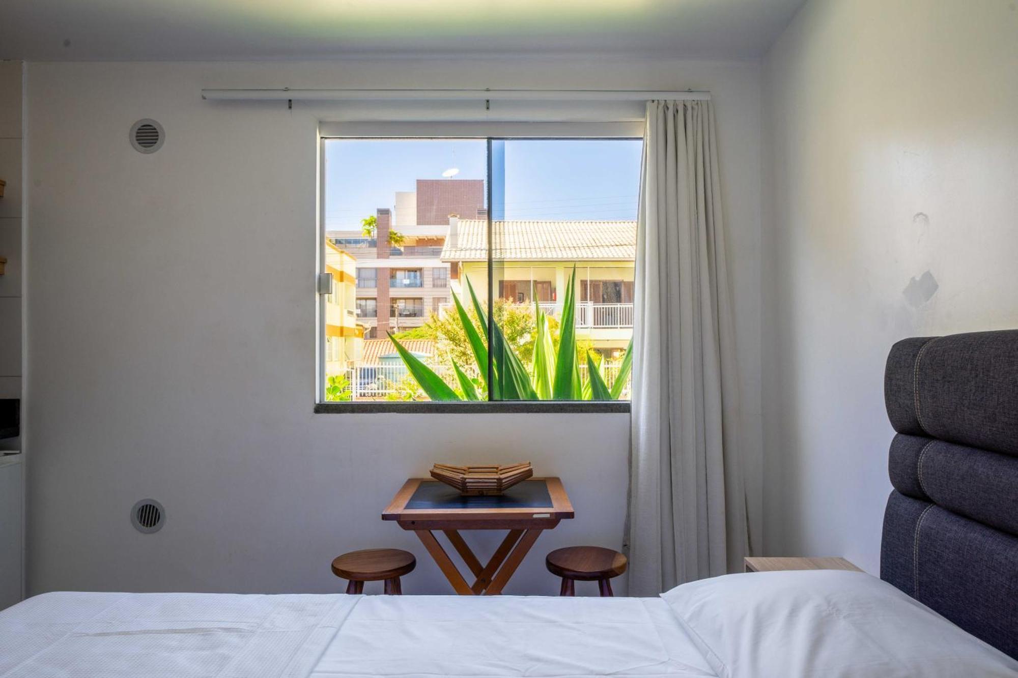 Pousada Casa De Praia บอมบินญัส ภายนอก รูปภาพ